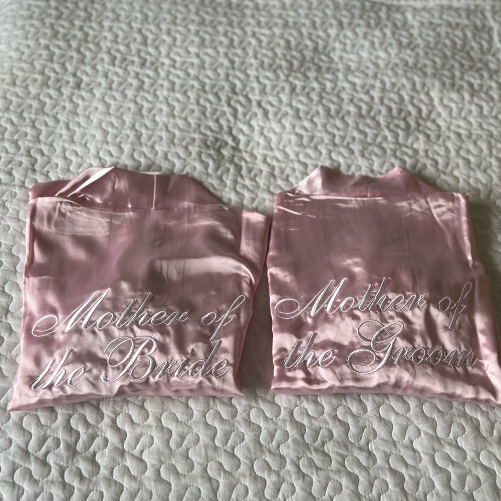 Mother of the Bride / Mother of the Groom Robes - New with Tags